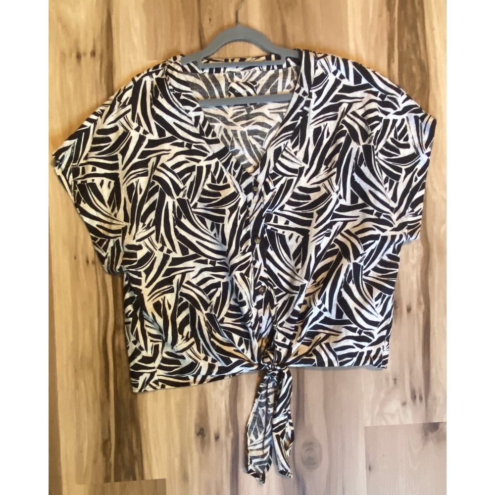 Marks and Spencer Pure Linen Tie Front Top Black White Abstract Leaf Print 12
